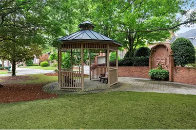 1053 Arbor Trace NE, Atlanta, GA 30319 - Photo 46