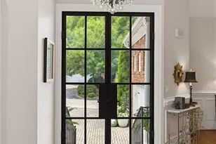 1053 Arbor Trce NE, Atlanta, GA 30319 - Photo 2