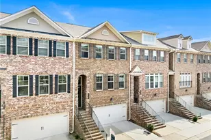 4199 Townsend Ln, Atlanta, GA 30346 - Photo 2