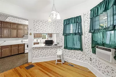 121 W Candler Street, Winder, GA 30680 - Photo 16