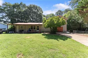 105 Fairlane Dr, Jefferson, GA 30549 - Photo 4