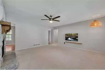 4470 S Springwood Drive SW, Smyrna, GA 30082 - Photo 4