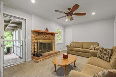 5041 Fitts Drive NE, Roswell, GA 30075 - Photo 6