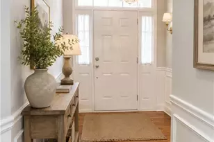 1520 Bouvier Pl, Lawrenceville, GA 30043 - Photo 2