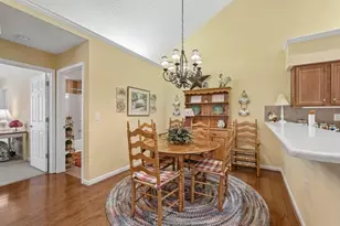 2102 Sweet Apple Cir, Alpharetta, GA 30004 - Photo 10