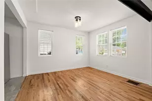 1322 Thurgood St SW, Atlanta, GA 30314 - Photo 10