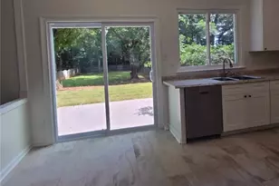 3075 Keyingham Way, Alpharetta, GA 30004 - Photo 8