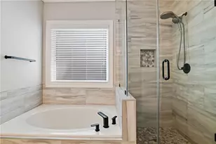 1536 Habershal Road NW, Atlanta, GA 30318 - Photo 22