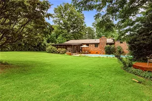 1833 Poinsettia Dr, Marietta, GA 30062 - Photo 8