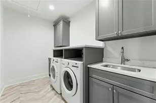 4384 Powers Ferry Rd NW, Atlanta, GA 30327 - Photo 48