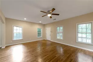 1128 Birch St SW, Atlanta, GA 30310 - Photo 4