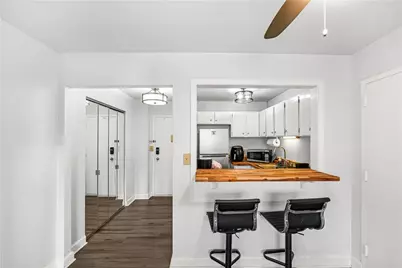 215 Piedmont Avenue NE #305, Atlanta, GA 30308 - Photo 4