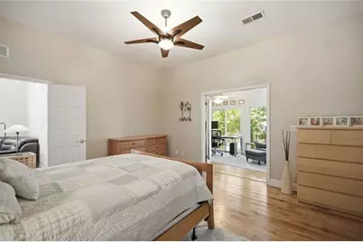 4136 Lakeshore Way, Marietta, GA 30067 - Photo 20
