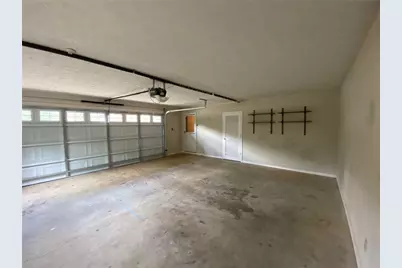 1405 Glenfield Drive, Lawrenceville, GA 30043 - Photo 14