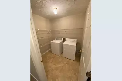 1405 Glenfield Drive, Lawrenceville, GA 30043 - Photo 12