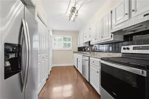 3633 Stonewall Dr SE, Atlanta, GA 30339 - Photo 8