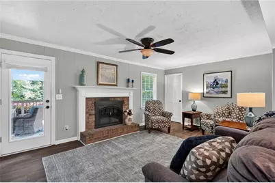 2868 Hickory Lane, Snellville, GA 30078 - Photo 6