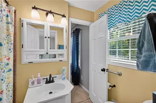 2868 Hickory Ln, Snellville, GA 30078 - Photo 18