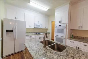 30 Stephanie Ln, Covington, GA 30016 - Photo 6