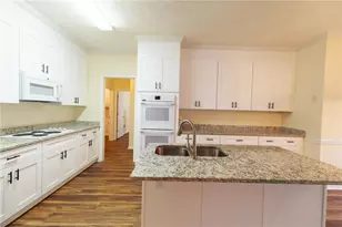 30 Stephanie Ln, Covington, GA 30016 - Photo 8