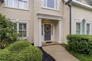 1204 Woodlawn Dr NE, Marietta, GA 30068 - Photo 2