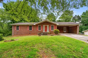 54 Ridgewood Dr, Cleveland, GA 30528 - Photo 1