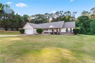 122 Bower Ct, Winder, GA 30680 - Photo 2