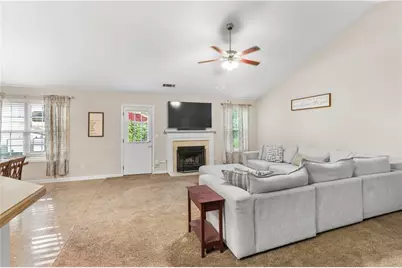 122 Bower Court, Winder, GA 30680 - Photo 4