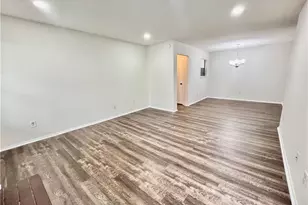 1606 Huntingdon Chase, Sandy Springs, GA 30350 - Photo 8