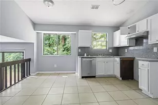 5389 Martins Crossing Rd, Stone Mountain, GA 30088 - Photo 18