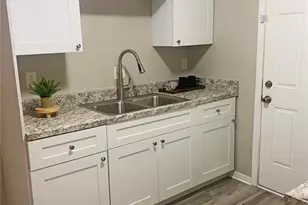 4701 Flat Shoals Rd, Union City, GA 30291 - Photo 10