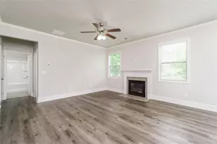 4368 Mantova Dr, Buford, GA 30519 - Photo 10