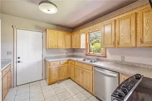 2710 Mud Creek Rd, Cornelia, GA 30531 - Photo 8