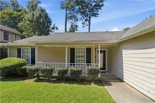 5288 Biffle Downs Rd, Stone Mountain, GA 30088 - Photo 2