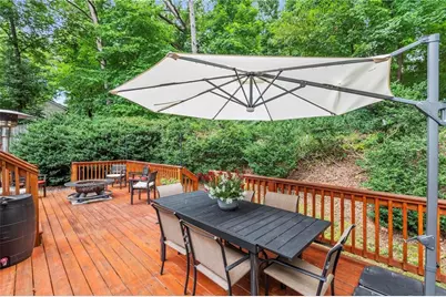 225 Royal Colony Court, Alpharetta, GA 30022 - Photo 4