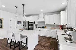 113 Vivian Ln, Peachtree City, GA 30269 - Photo 6