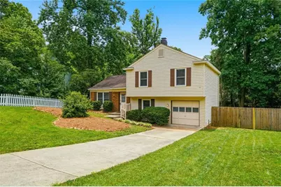 1615 Carrie Farm Court NW, Kennesaw, GA 30144 - Photo 2