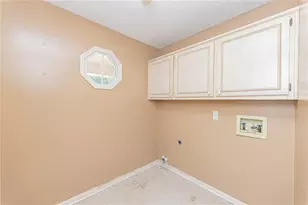 4624 Deerfield Dr, Columbus, GA 31907 - Photo 12