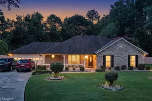 4624 Deerfield Dr, Columbus, GA 31907 - Photo 2