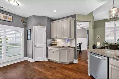 129 Altmore Way, Woodstock, GA 30188 - Photo 16