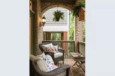 401 Sutherland Place NE, Atlanta, GA 30307 - Photo 4