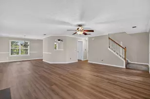 1520 Riverglen Dr, Loganville, GA 30052 - Photo 10