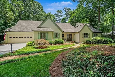 5168 Sandlewood Court, Marietta, GA 30068 - Photo 2