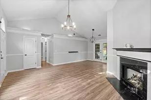 1870 Emerald Dr, Cumming, GA 30040 - Photo 4