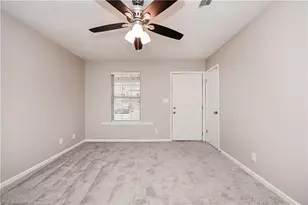 8990 Sterling Ridge Ln, Jonesboro, GA 30238 - Photo 6
