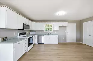 894 Lakeview Dr, Nicholson, GA 30565 - Photo 8