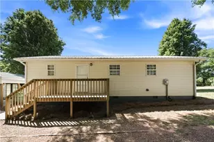 894 Lakeview Dr, Nicholson, GA 30565 - Photo 24