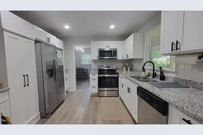 3132 Forrest Hills Drive SW, Atlanta, GA 30354 - Photo 6