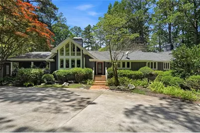 6504 Yacht Club Road, Flowery Branch, GA 30542 - Photo 2