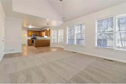 3477 Chinaberry Lane, Snellville, GA 30039 - Photo 10